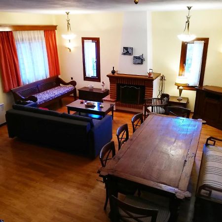 Villa Ευορέων Pertouli Eksteriør billede