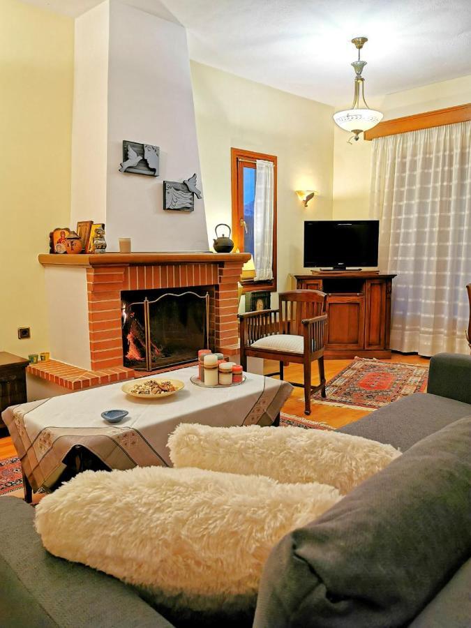 Villa Ευορέων Pertouli Eksteriør billede